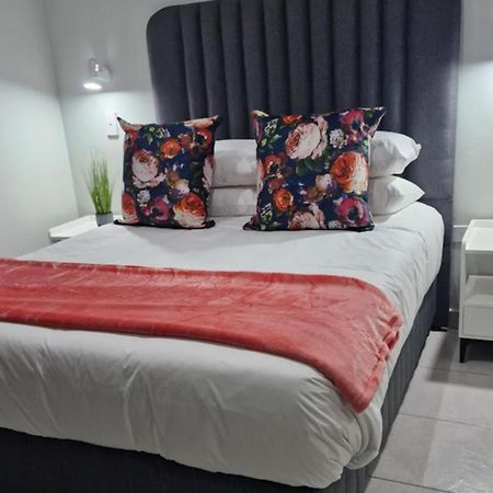Blooming Rose Bed And Breakfast Polokwane Exterior foto
